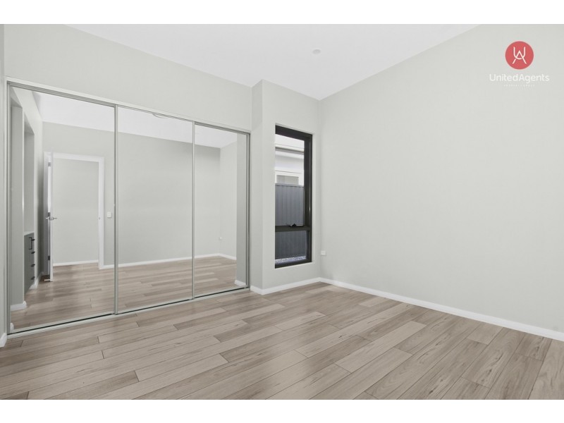 233B Village Circuit, Gregory Hills NSW 2557