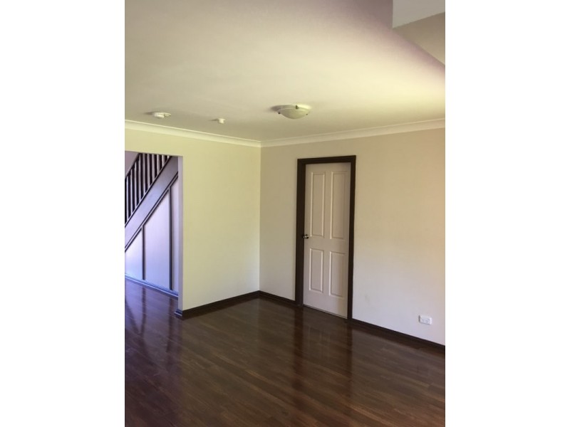 West Hoxton NSW 2171