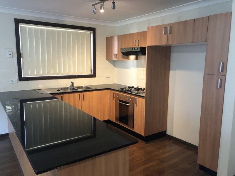 West Hoxton NSW 2171