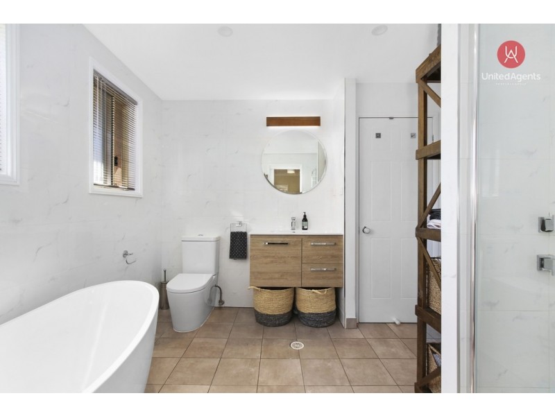 15 Lupton Place, Horningsea Park NSW 2171