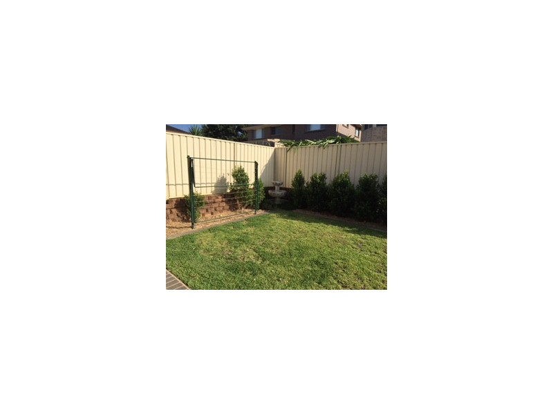 West Hoxton NSW 2171