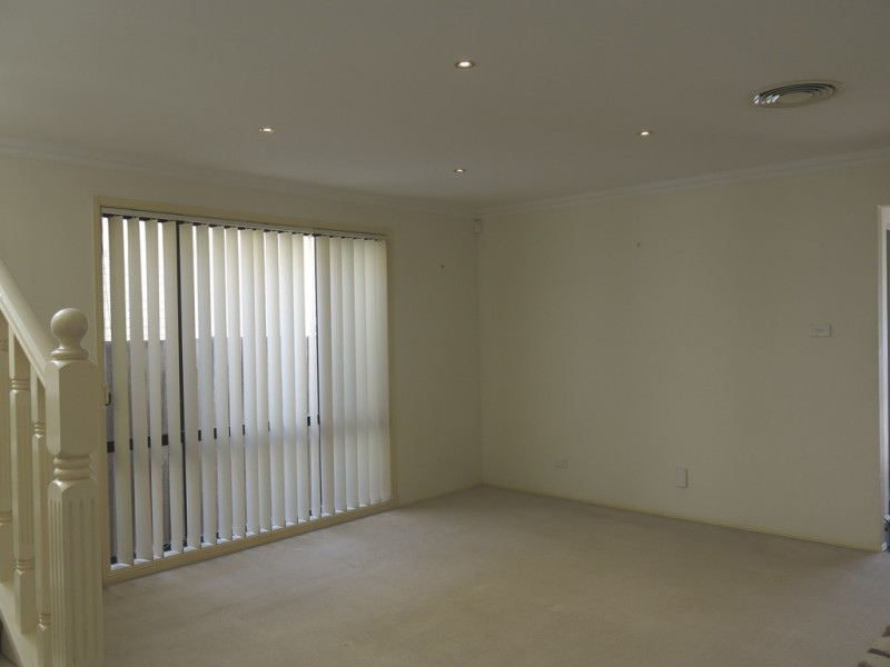 West Hoxton NSW 2171