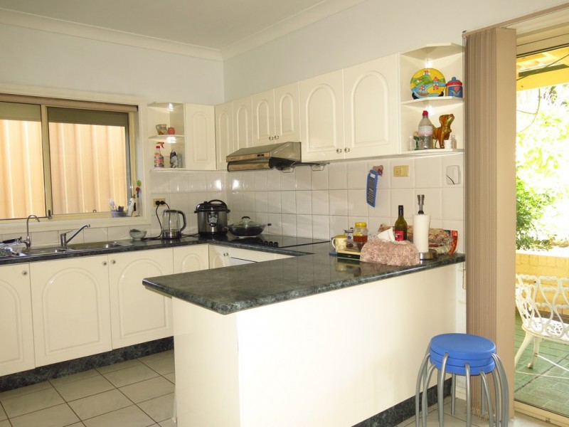 Prestons NSW 2170