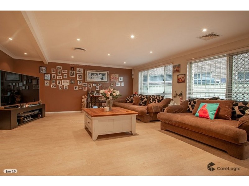 West Hoxton NSW 2171