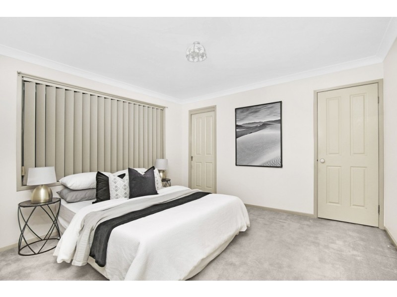 63 Edinburgh Circuit, Cecil Hills NSW 2171