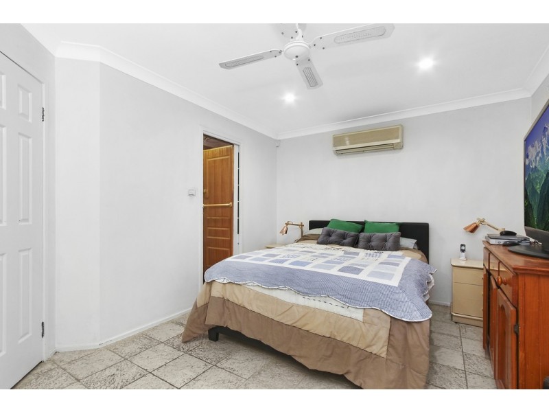 6 Gilgandra Road, Hoxton Park NSW 2171