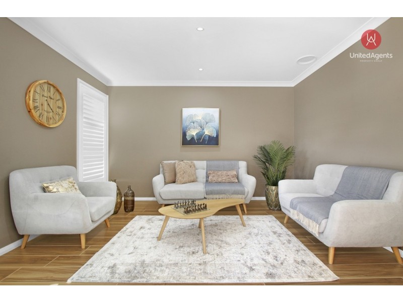 9 Leopold Street, Denham Court NSW 2565