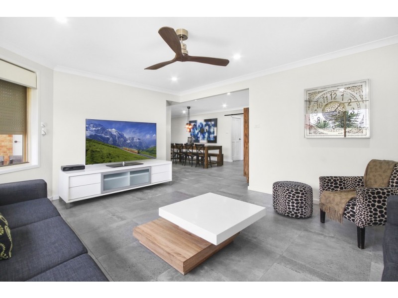 15 Turlinjah Close, Prestons NSW 2170