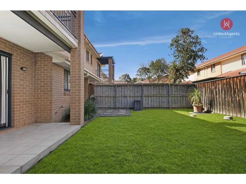 45 Coffs Harbour Avenue, Hoxton Park NSW 2171