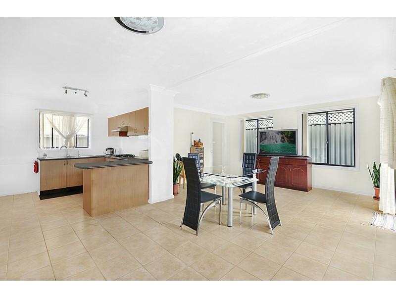 West Hoxton NSW 2171