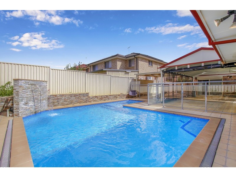 52 Coronation Drive, Green Valley NSW 2168