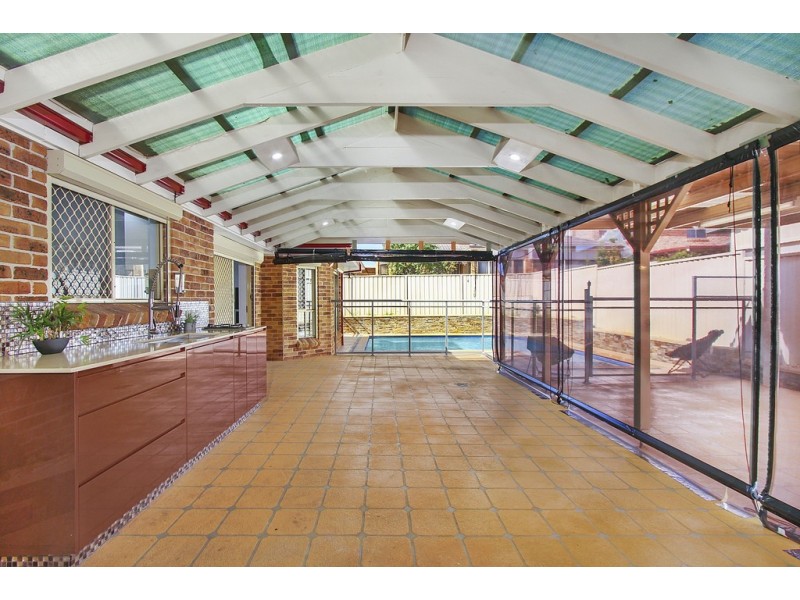 52 Coronation Drive, Green Valley NSW 2168