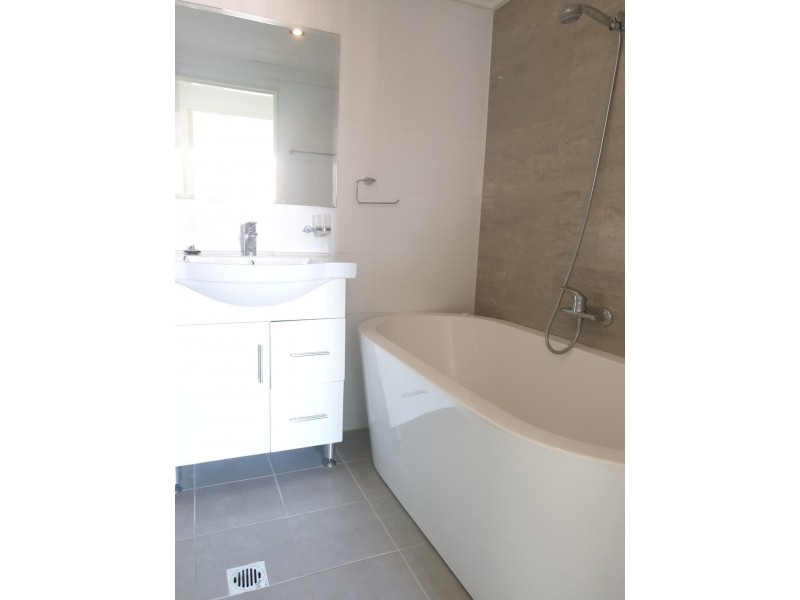 2/46 – 48 North Liverpool Road, Green Valley NSW 2168