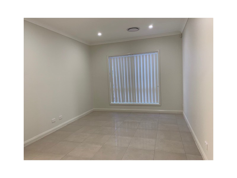 Denham Court NSW 2565