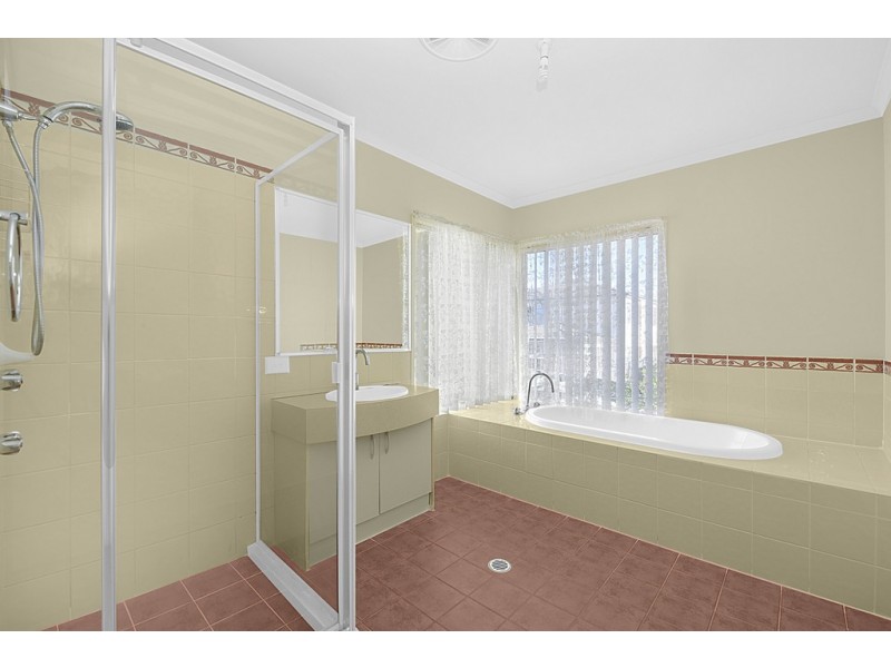 West Hoxton NSW 2171