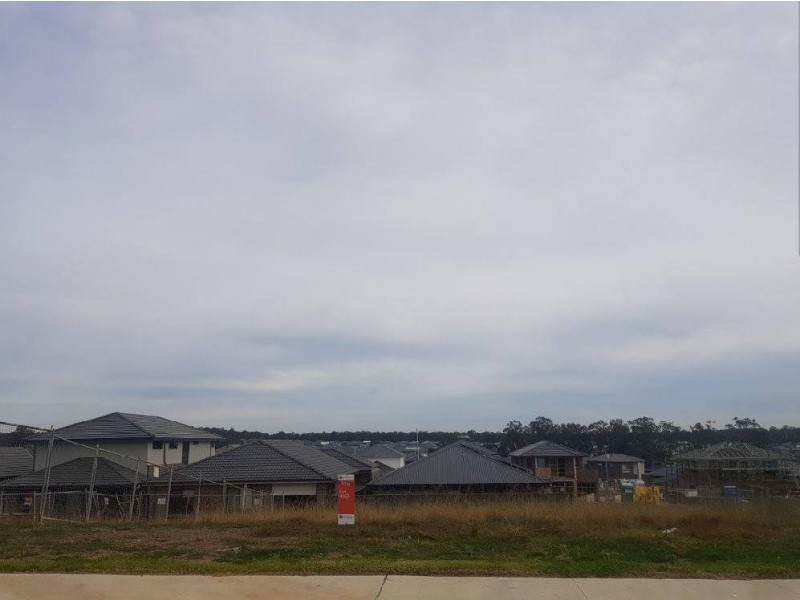 54 Leppington House Drive, Denham Court NSW 2565