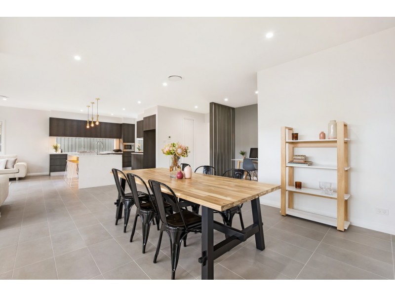 29 Commissioners Drive, Denham Court NSW 2565