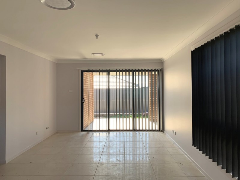 123 AUDLEY CIRCUIT, Gregory Hills NSW 2557