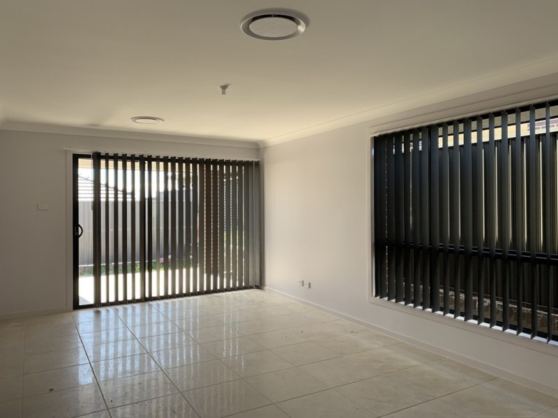 123 AUDLEY CIRCUIT, Gregory Hills NSW 2557