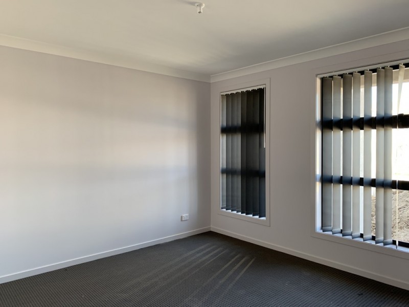 123 AUDLEY CIRCUIT, Gregory Hills NSW 2557