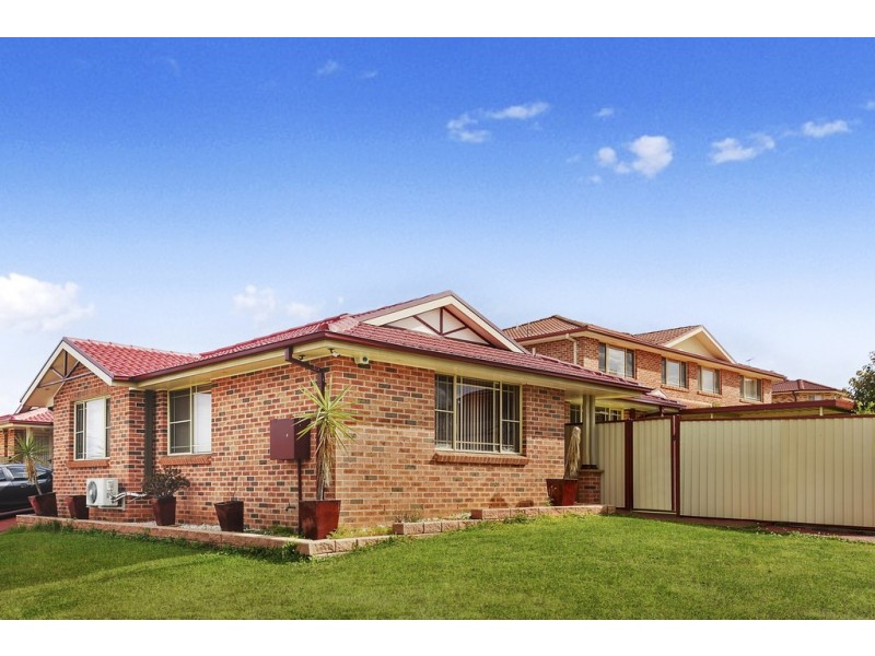 19B Pacific Palms Circuit, Hoxton Park NSW 2171