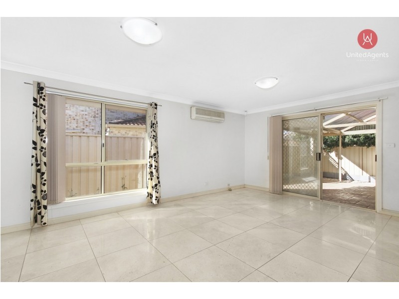 13 Blackburn Avenue, West Hoxton NSW 2171