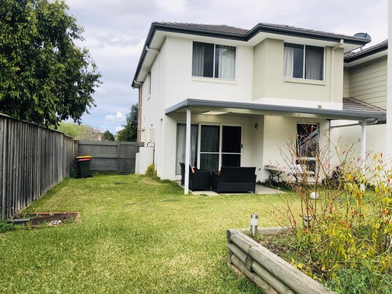 4 Donn Street, Middleton Grange NSW 2171