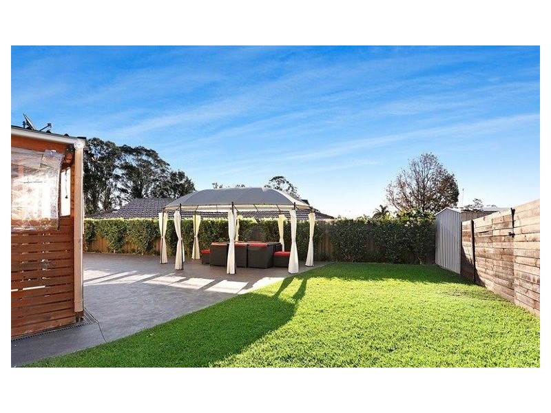 11 Julia Close, West Hoxton NSW 2171