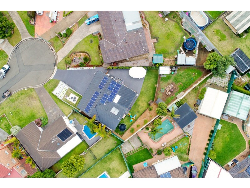 11 Julia Close, West Hoxton NSW 2171