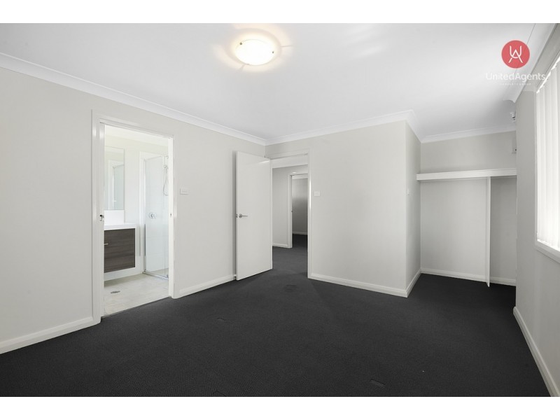 20 Spitzer Street, Gregory Hills NSW 2557