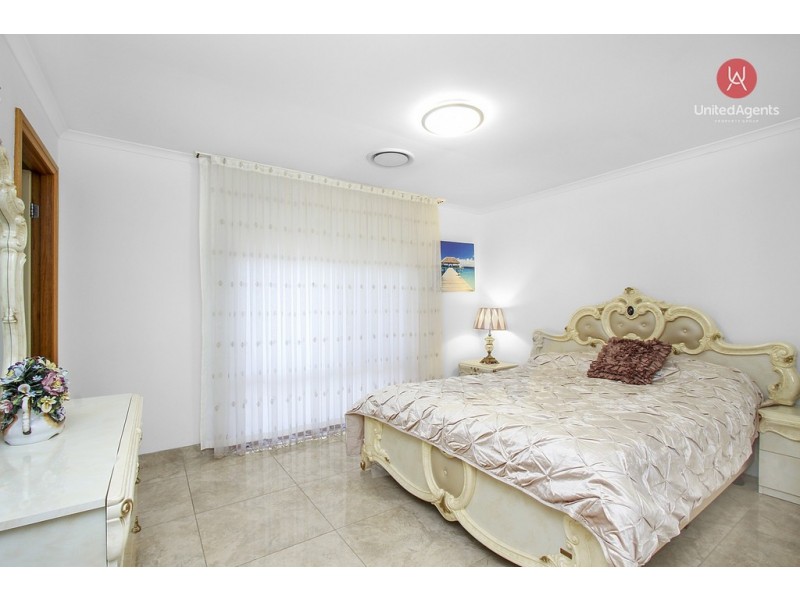 6 Symons Place, West Hoxton NSW 2171