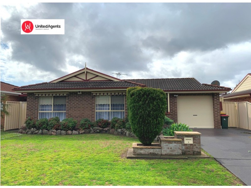 24 Twentieth Ave, Hoxton Park NSW 2171