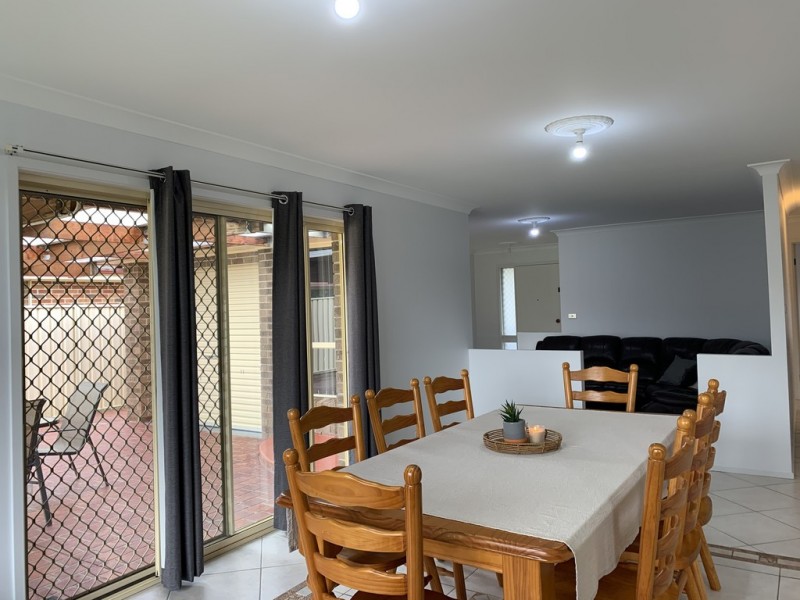 24 Twentieth Ave, Hoxton Park NSW 2171