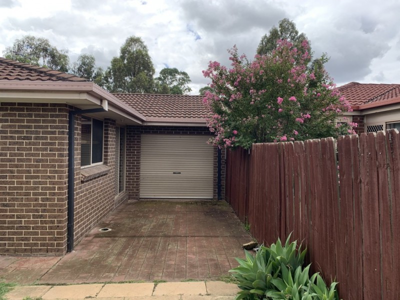 62 Bugong Street, Prestons NSW 2170