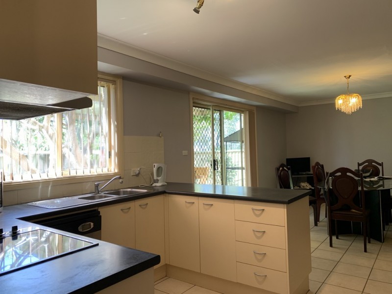 16 Boltons Street, Horningsea Park NSW 2171