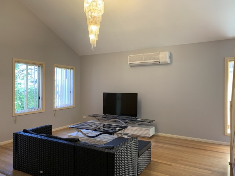 16 Boltons Street, Horningsea Park NSW 2171