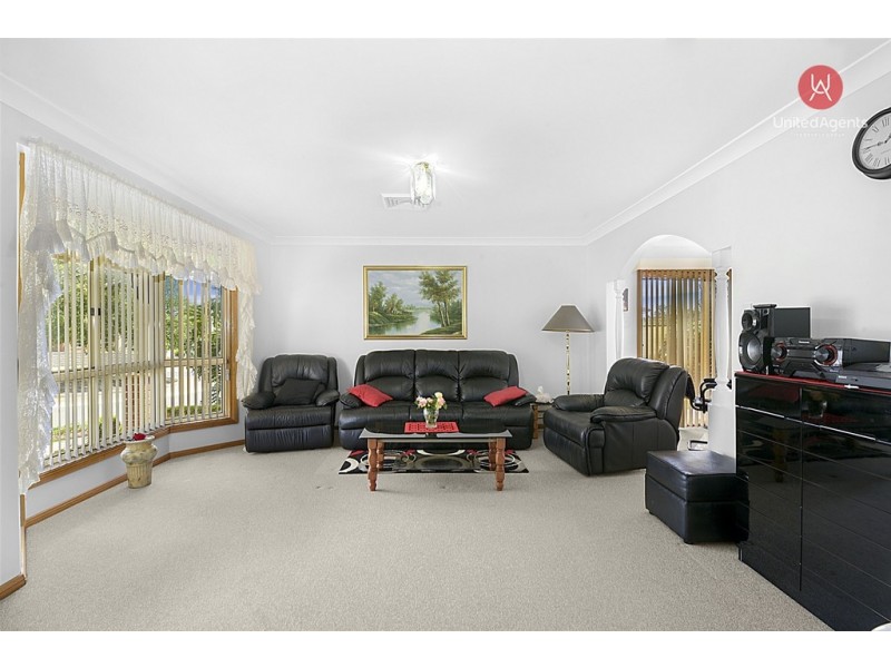 27 Bugong Street, Prestons NSW 2170