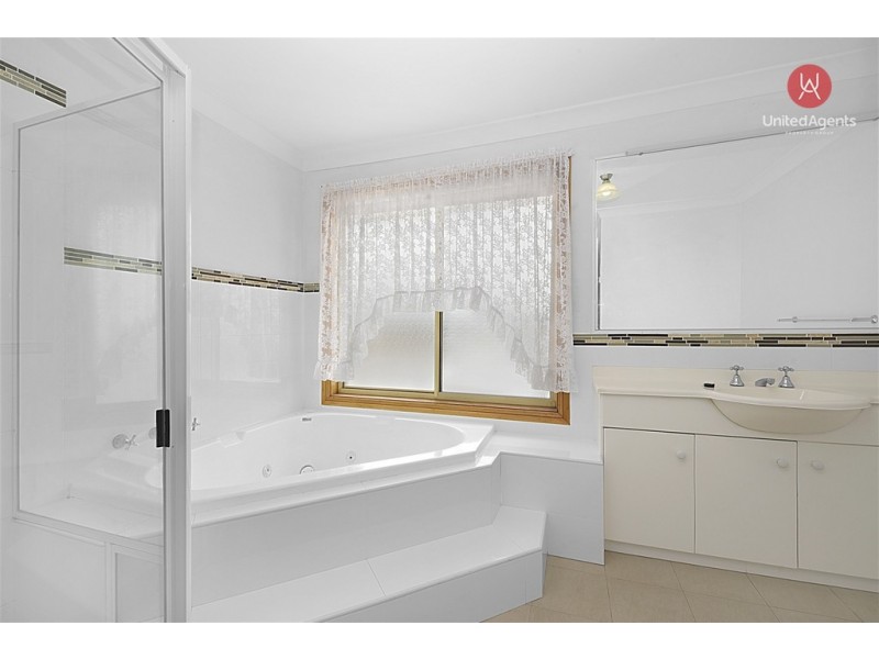 27 Bugong Street, Prestons NSW 2170