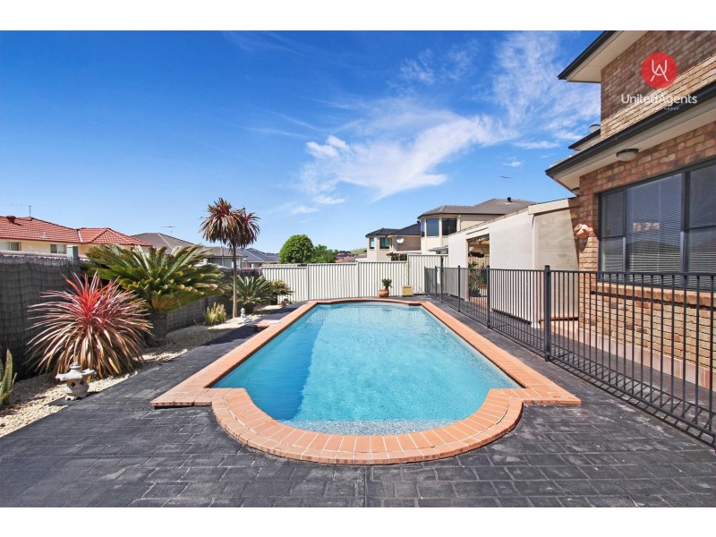 8 Aragon Street, Cecil Hills NSW 2171