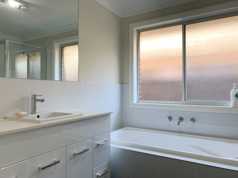 13 Alpine Place, Carnes Hill NSW 2171