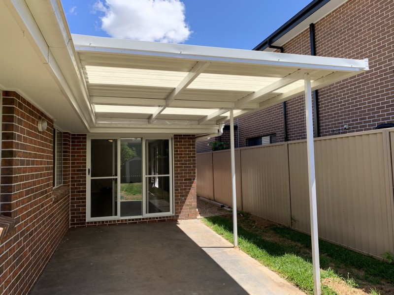 13 Alpine Place, Carnes Hill NSW 2171