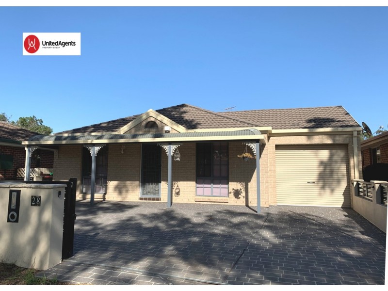 28 Brindabella Drive, Horningsea Park NSW 2171