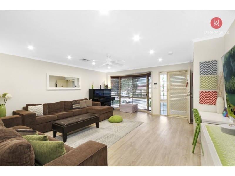 4 Tamworth Crescent, Hoxton Park NSW 2171