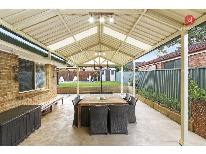 4 Tamworth Crescent, Hoxton Park NSW 2171