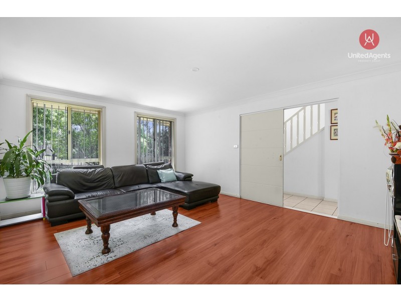 37 Chapman Street, West Hoxton NSW 2171