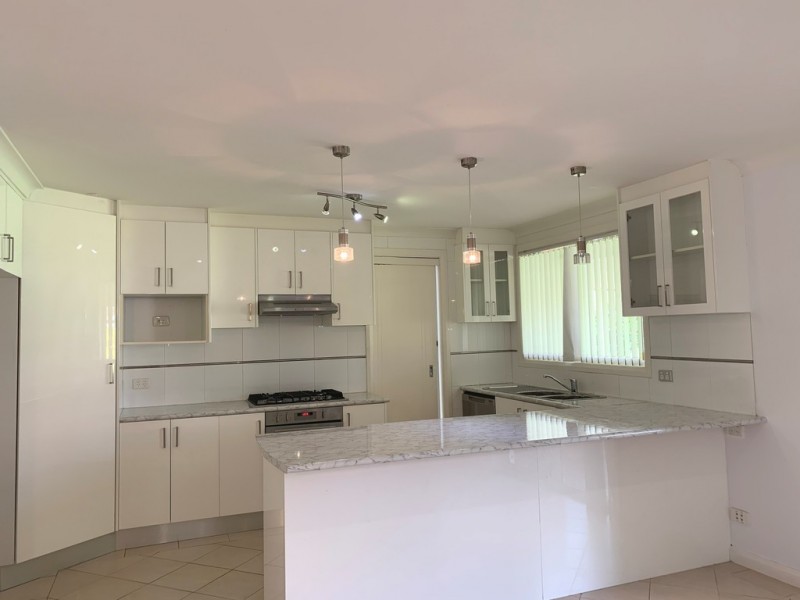 2 Tyringham Close, Hoxton Park NSW 2171