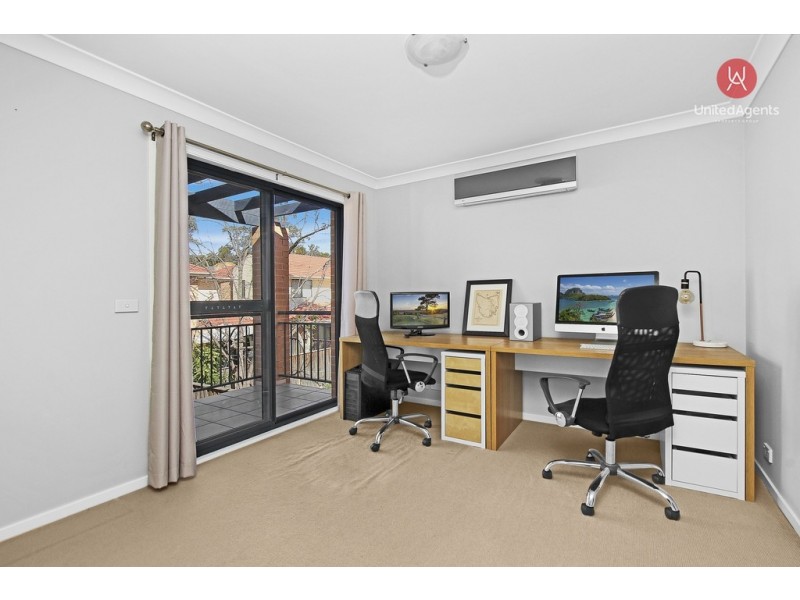 45 Coffs Harbour Avenue, Hoxton Park NSW 2171