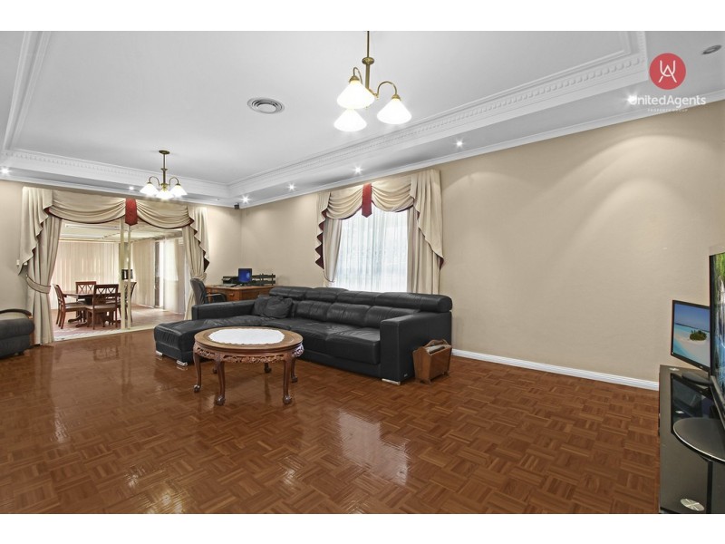 8 Tosich Place, Bonnyrigg Heights NSW 2177