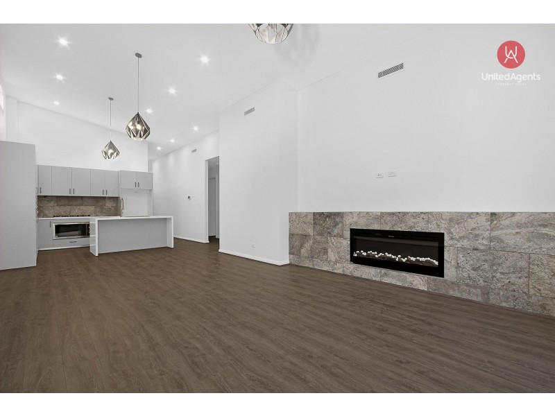 215 Village Circuit, Gregory Hills NSW 2557