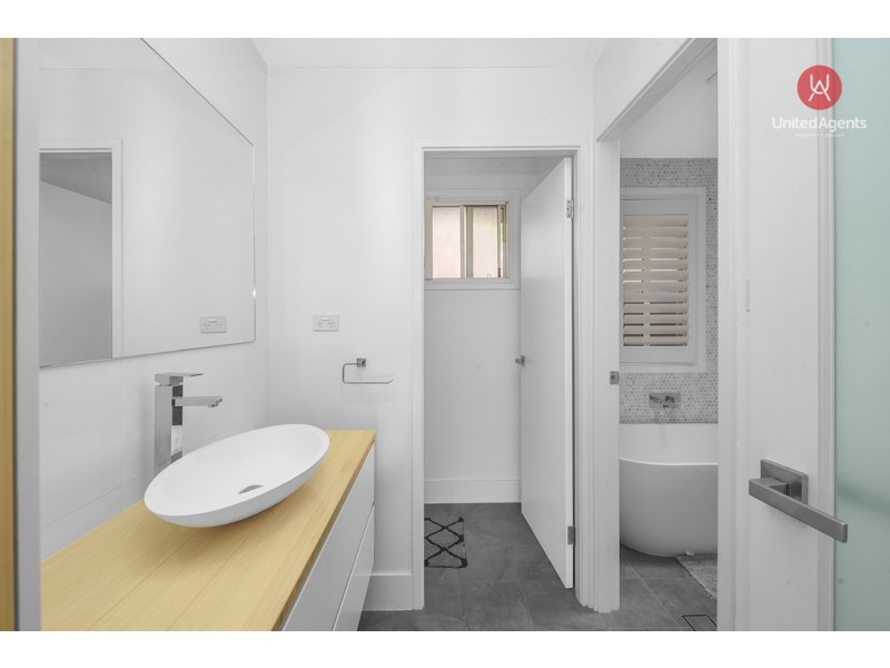 9 Julia Close, West Hoxton NSW 2171